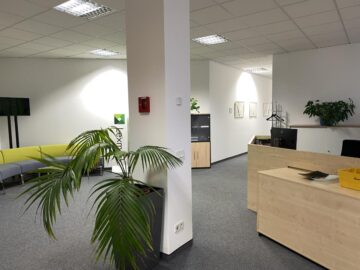 Say Servus to: Büro- und Geschäftshaus im Nürnberger Norden, 90425 Nürnberg, Bürohaus